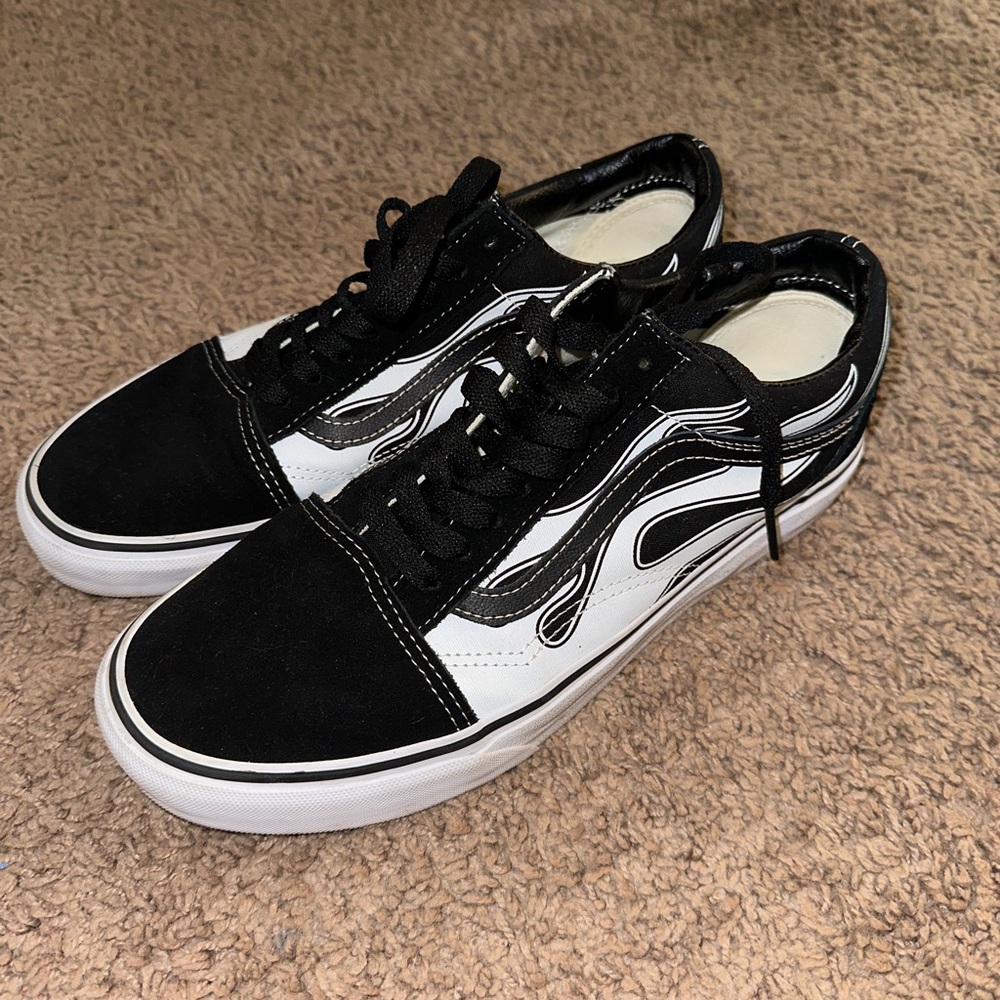 Black flame old Sokol vans